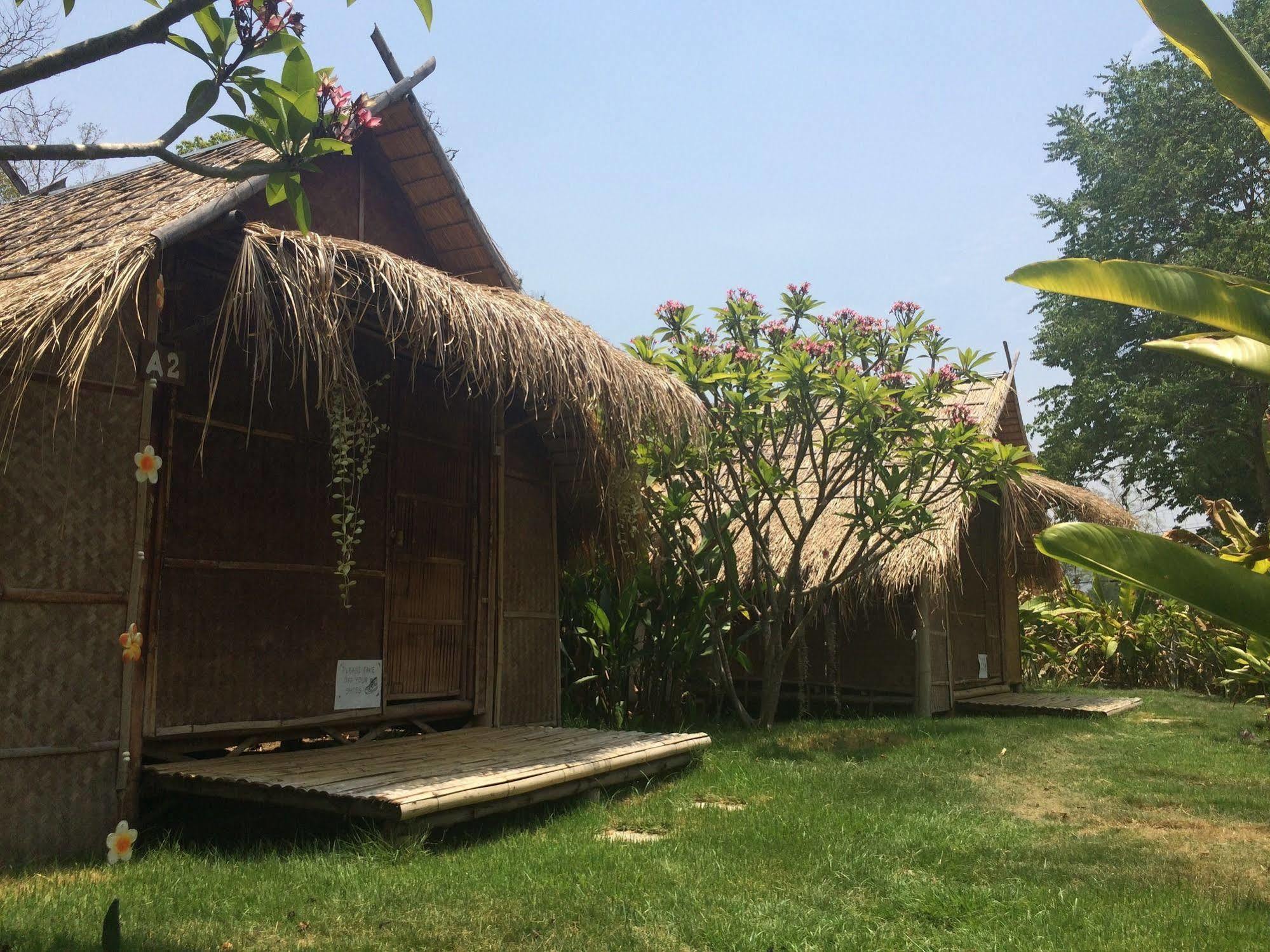Pai Bamboo Hut Ξενοδοχείο Εξωτερικό φωτογραφία